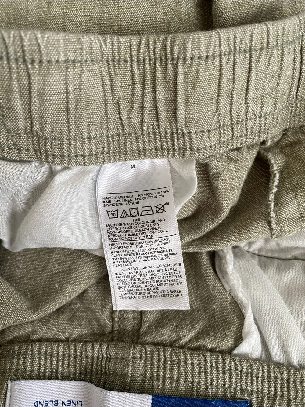 Old Navy Men's Light Gray/Green Linen-Blend Drawstring Shorts